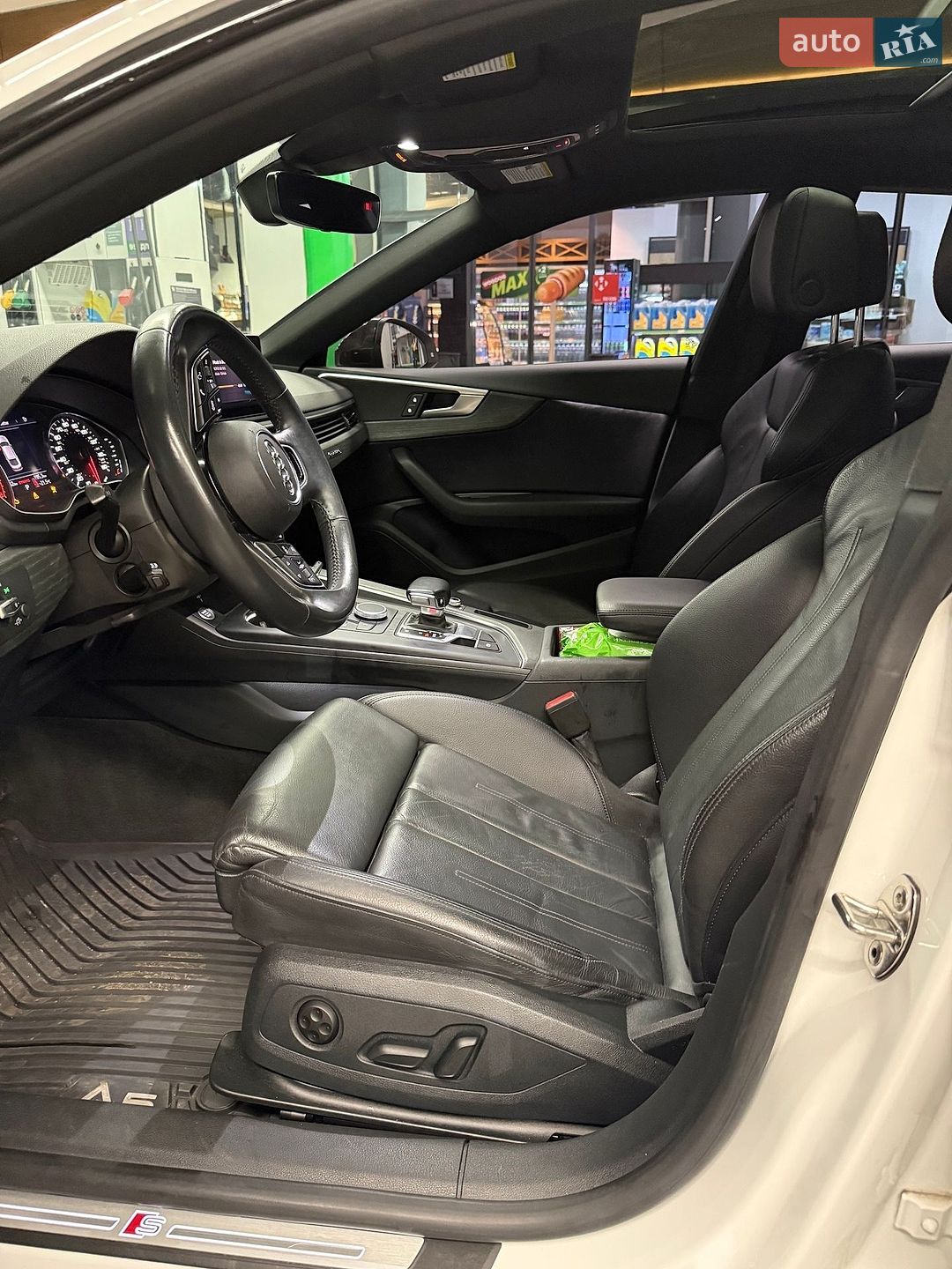 Audi A5 Sportback 2019 VIN WAUDNCF50KA096603 фото оголошення 15 з 26