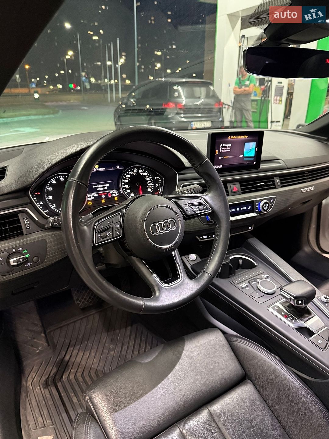 Audi A5 Sportback 2019 VIN WAUDNCF50KA096603 фото оголошення 16 з 26