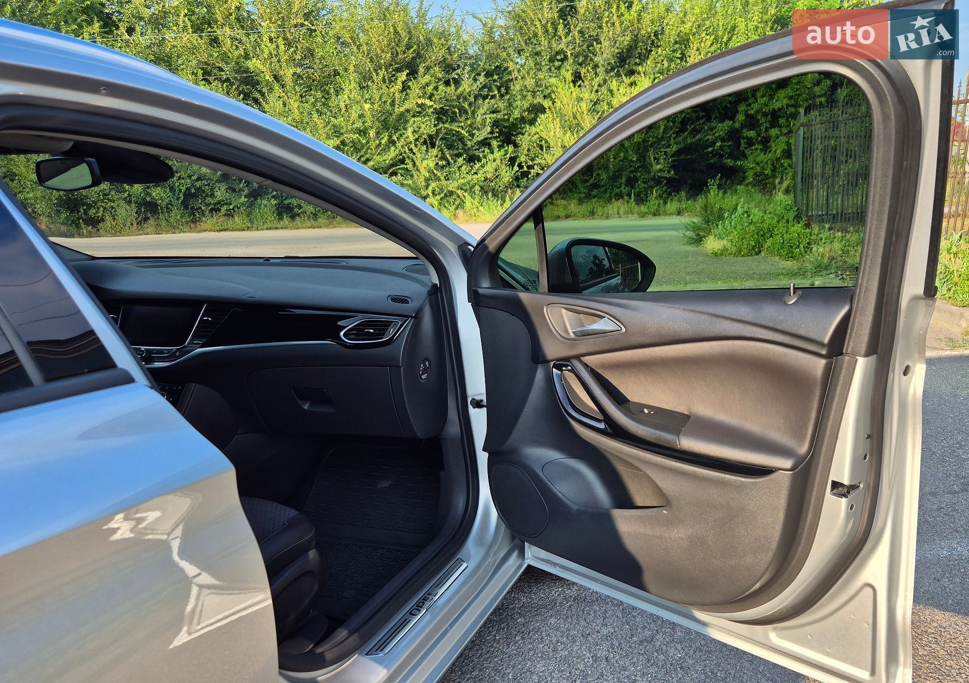 Opel Astra 2017 VIN W0LBE8EG7H8053532 фото оголошення 16 з 35