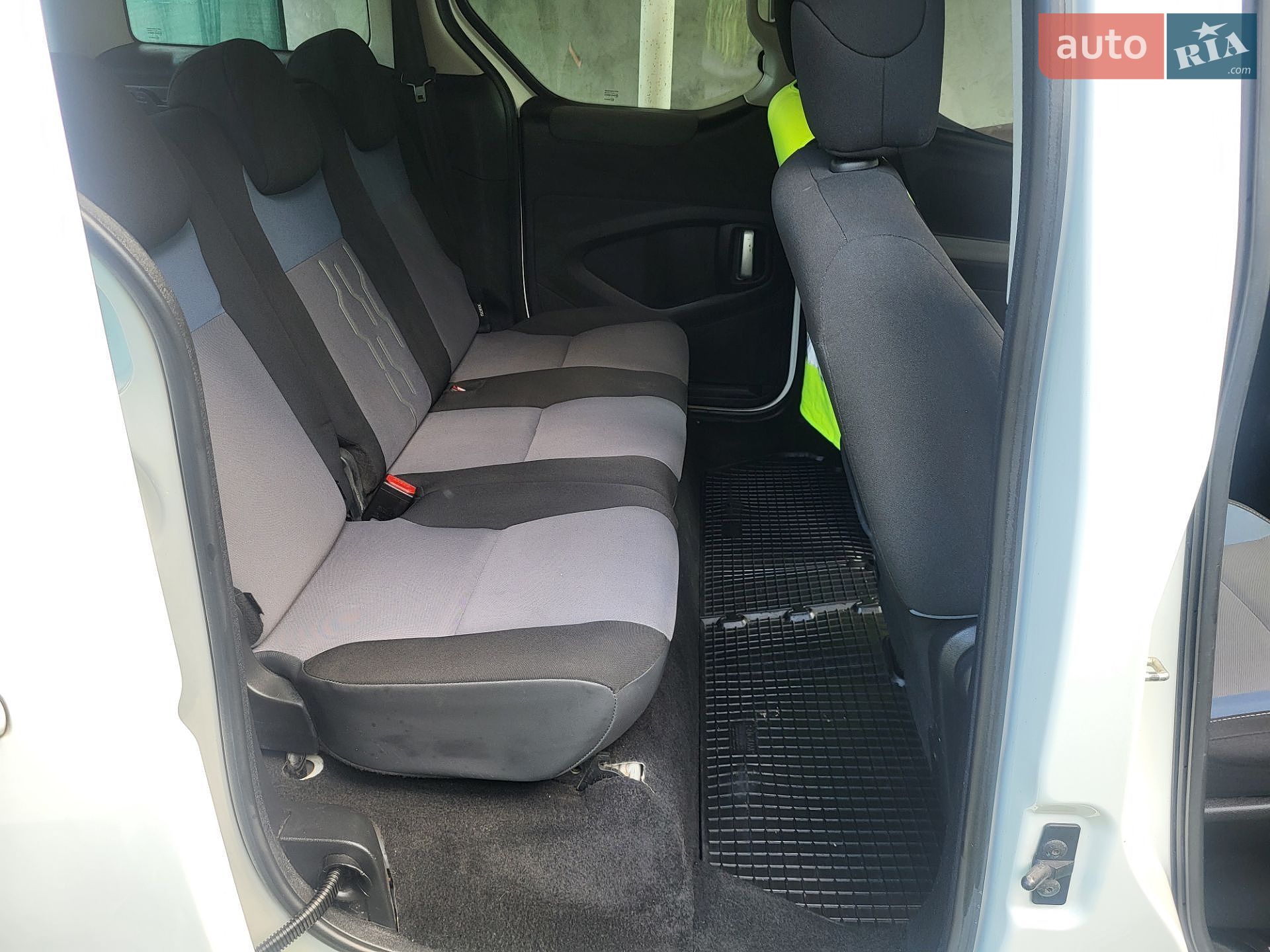 Peugeot Partner 2012 VIN VF37J9HN0CJ589574 фото оголошення 4 з 9