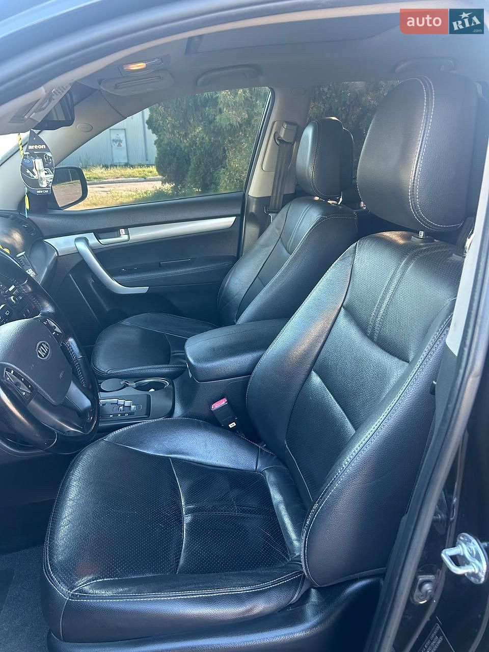 Kia Sorento 2010 VIN KNAKU814DA5094630 фото оголошення 18 з 44