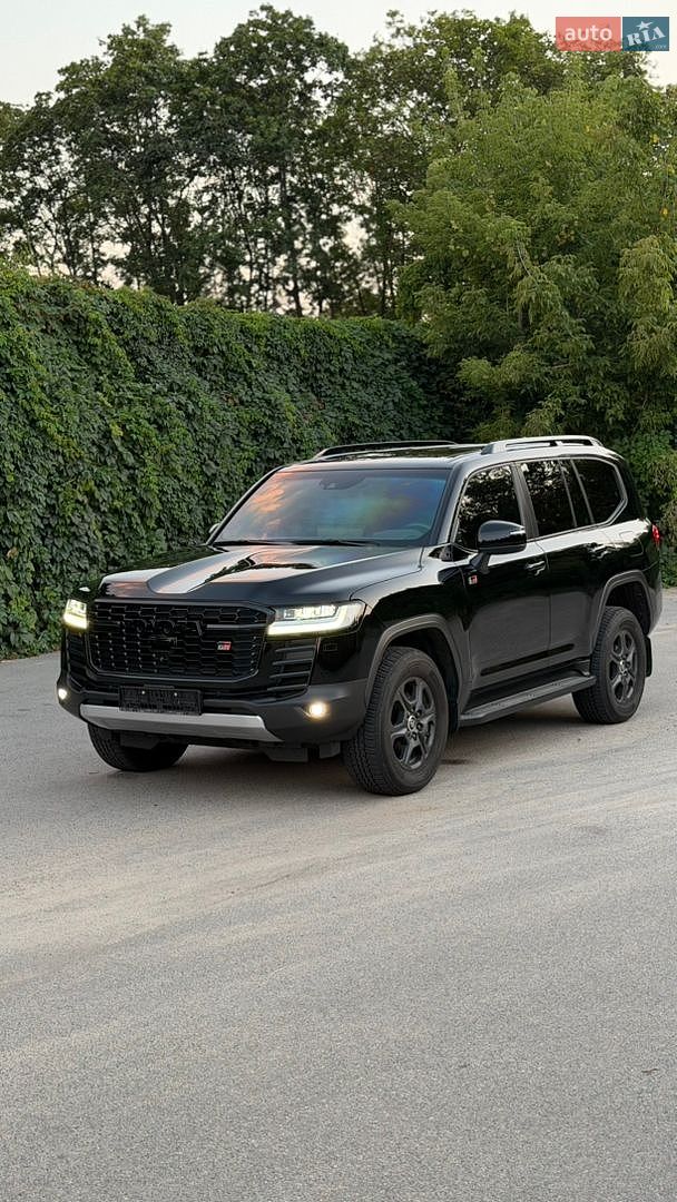 Toyota Land Cruiser 2023 VIN JTMAAABJ604040332 фото оголошення 16 з 21