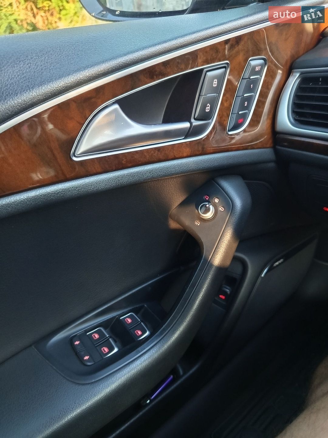 Audi A6 2014 VIN WAUGFAFC1EN127464 фото оголошення 29 з 36