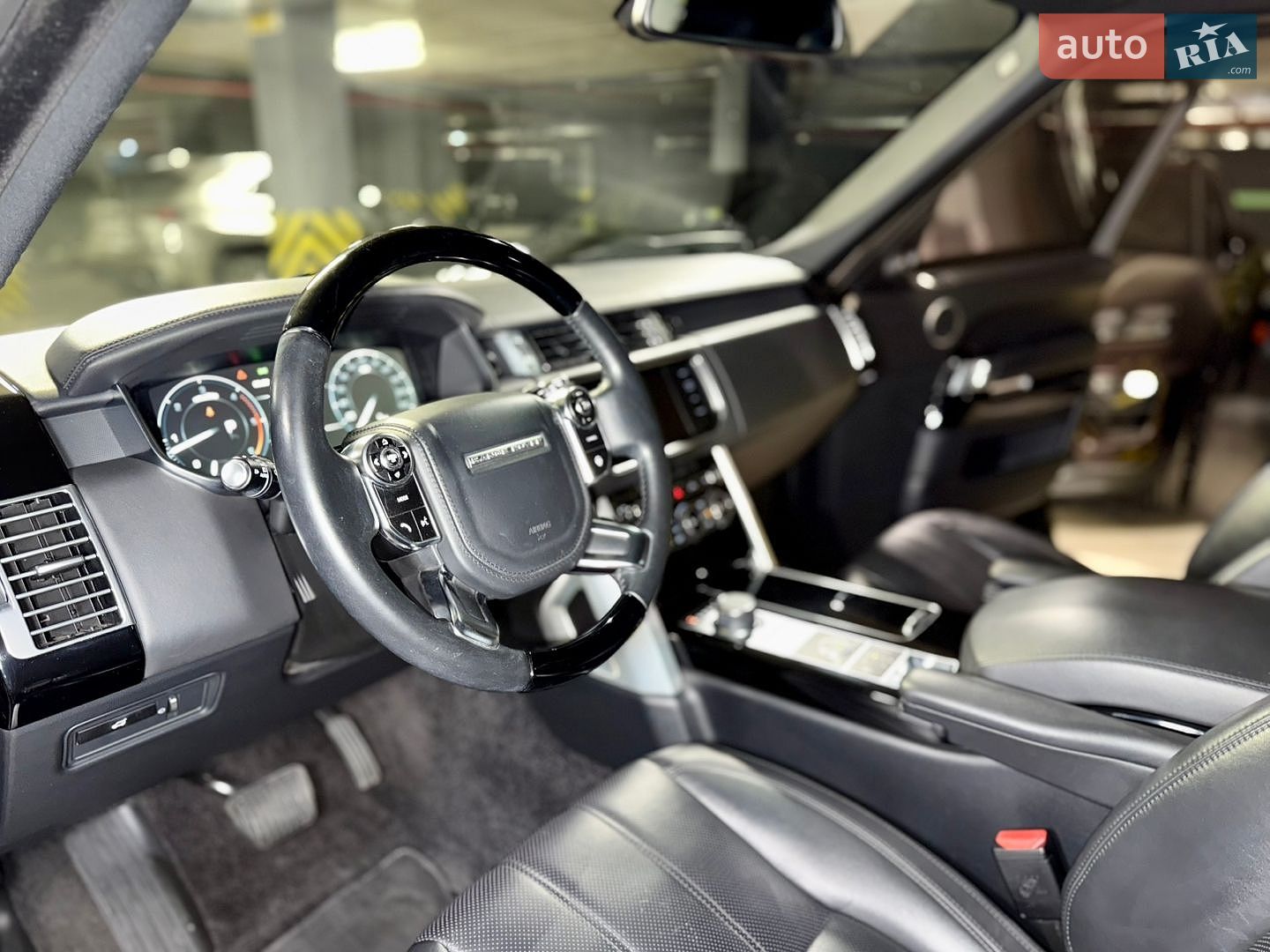 Land Rover Range Rover 2013 VIN SALGA2FF8EA140083 фото оголошення 18 з 44