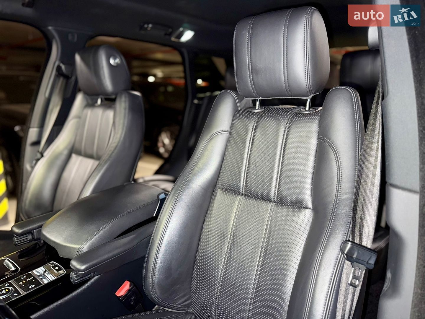 Land Rover Range Rover 2013 VIN SALGA2FF8EA140083 фото оголошення 20 з 44