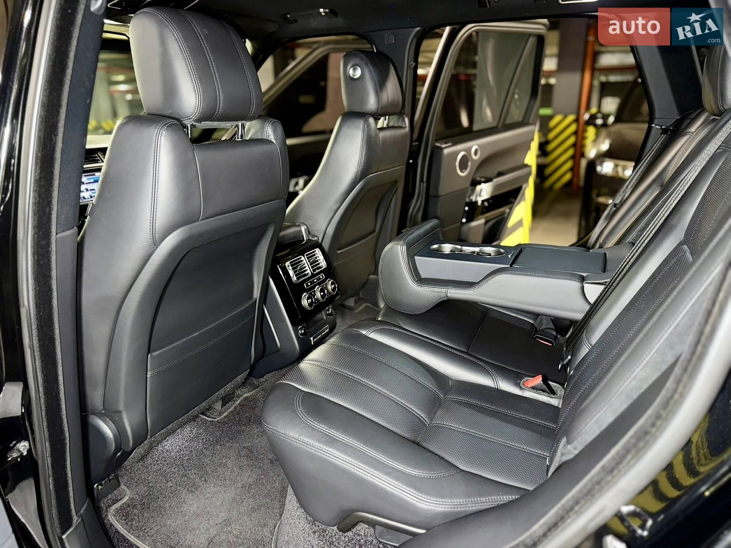 Land Rover Range Rover 2013 VIN SALGA2FF8EA140083 фото оголошення 25 з 44