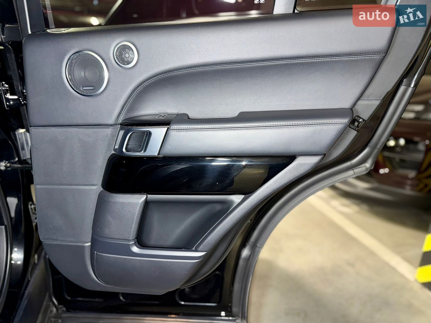 Land Rover Range Rover 2013 VIN SALGA2FF8EA140083 фото оголошення 34 з 44