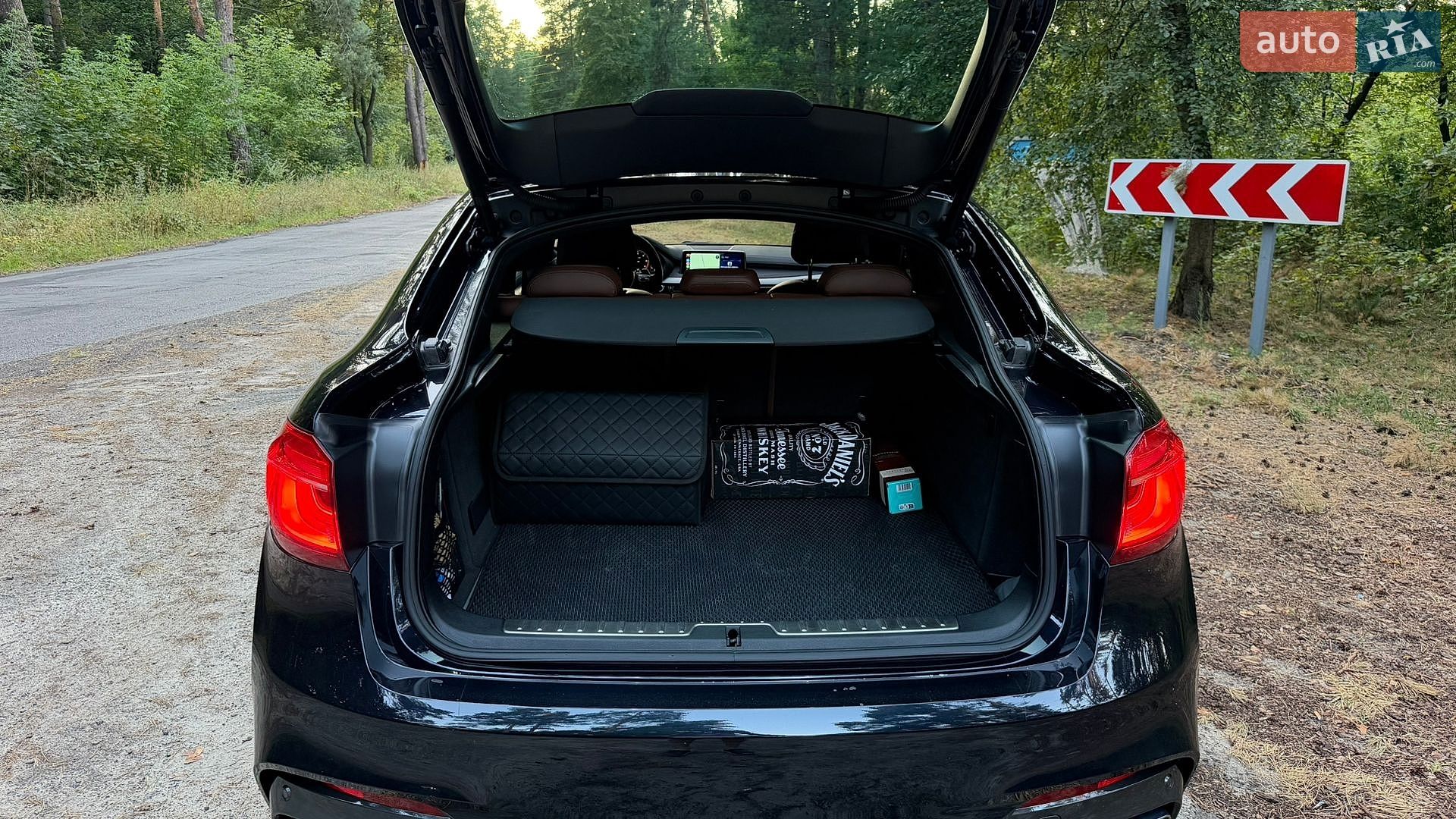 BMW X6 2019 VIN WBAKV210800Z85312 фото оголошення 14 з 21