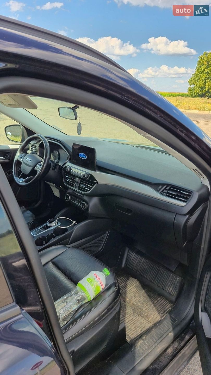 Ford Escape 2021 VIN 1FMCU0KZ5MUA87109 фото оголошення 3 з 10