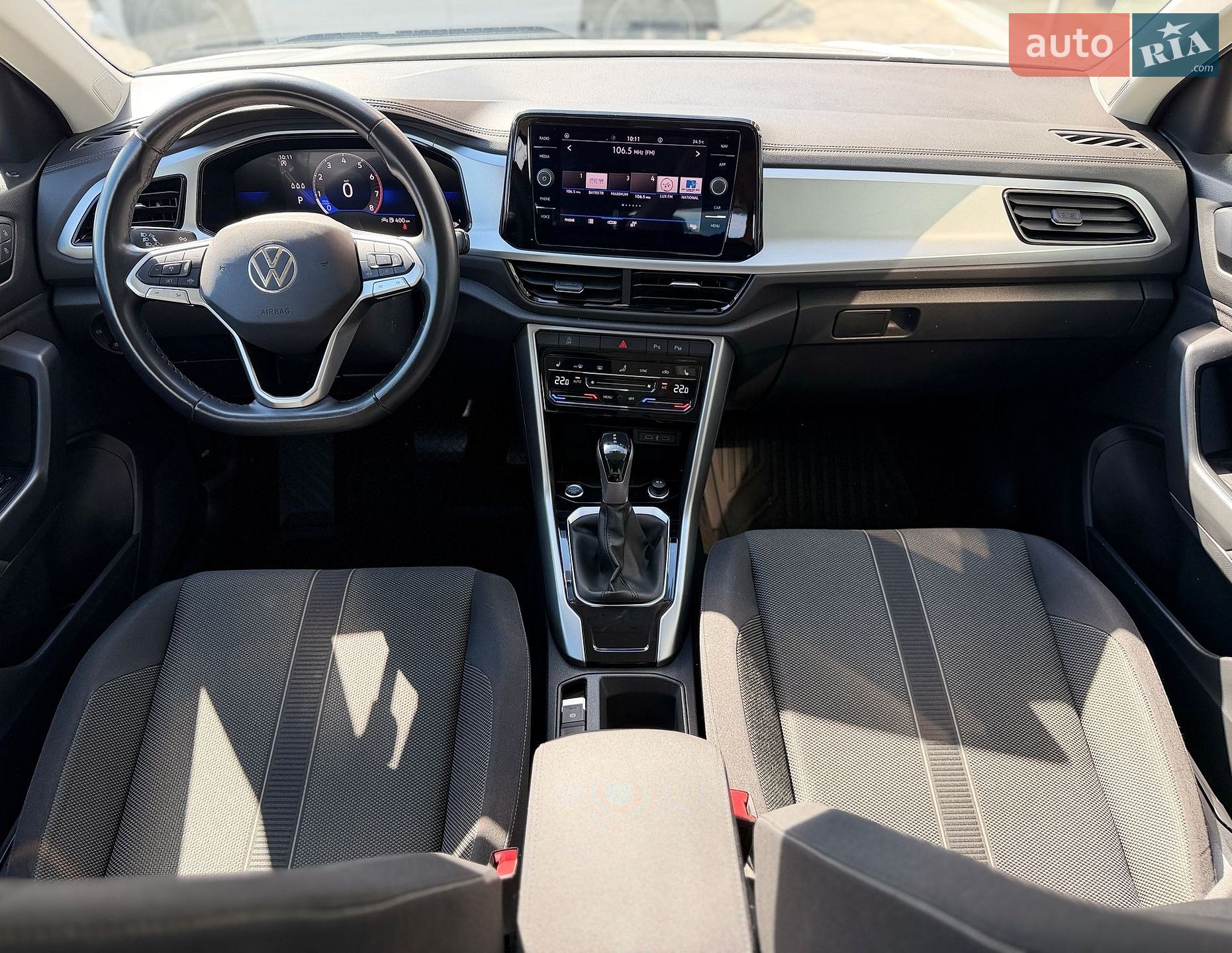 Volkswagen T-Roc 2023 VIN WVGZZZA1ZRV061891 фото оголошення 15 з 26