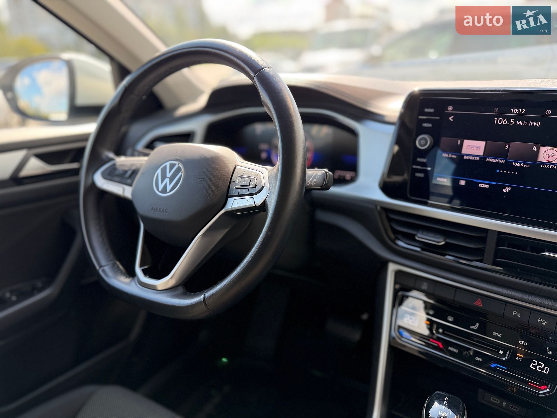 Volkswagen T-Roc 2023 VIN WVGZZZA1ZRV061891 фото оголошення 20 з 26