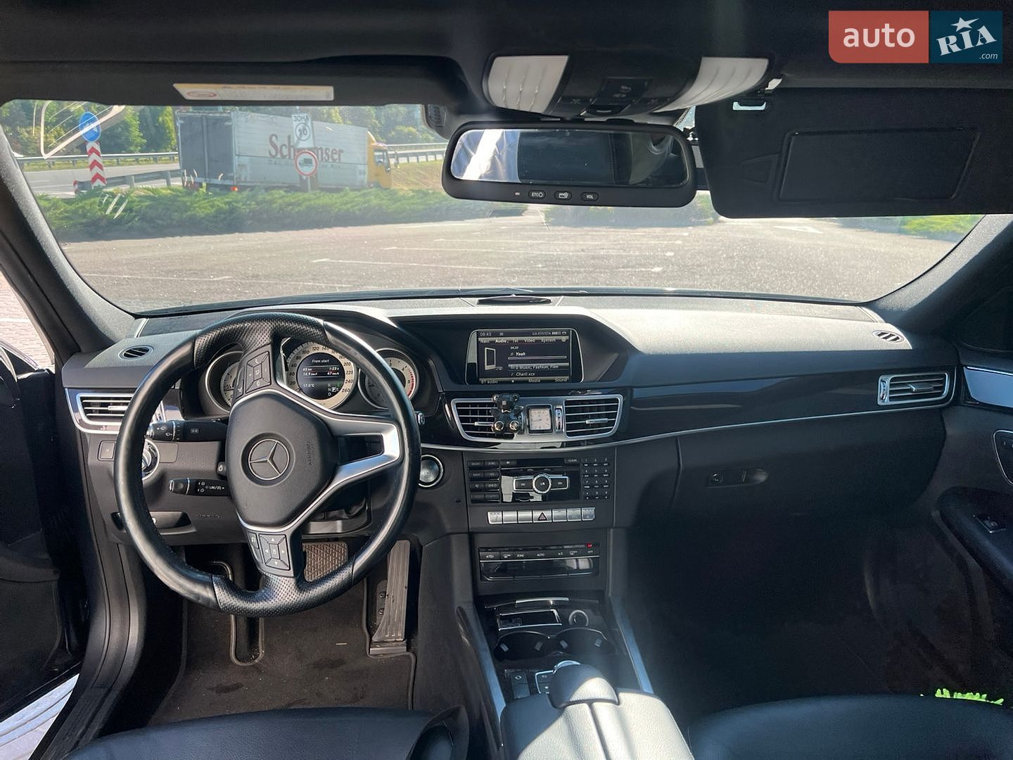 Mercedes-Benz E-Class 2014 VIN WDDHF8CB1EB059914 фото оголошення 10 з 10