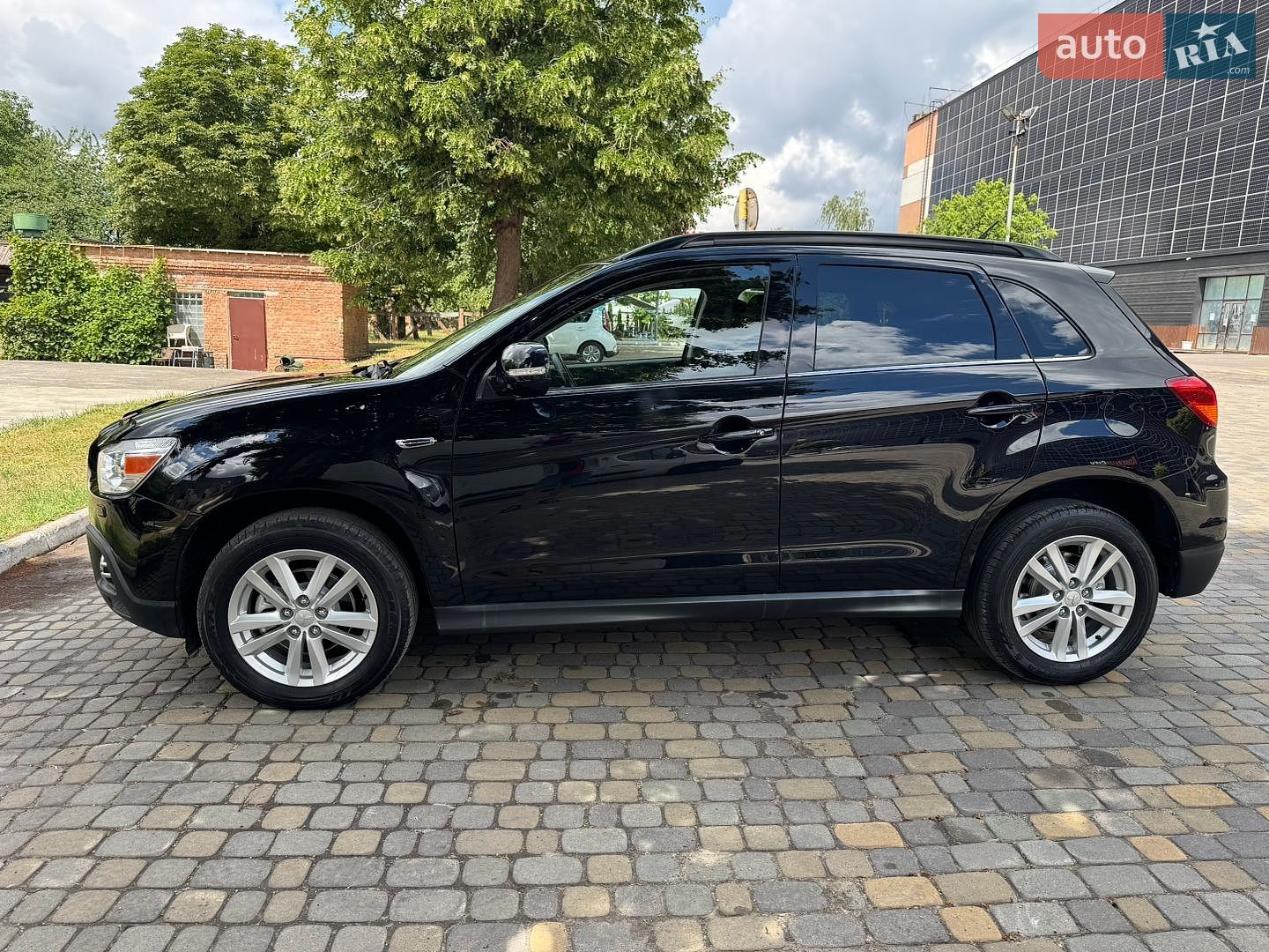 Mitsubishi ASX 2012 VIN JMBXNGA1WBZ025922 фото оголошення 5 з 34