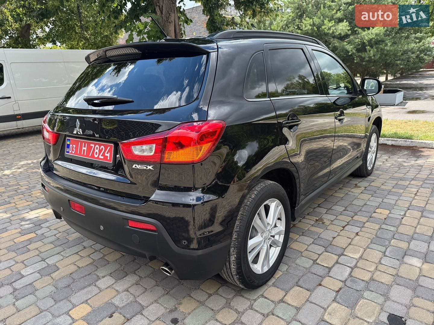Mitsubishi ASX 2012 VIN JMBXNGA1WBZ025922 фото оголошення 9 з 34