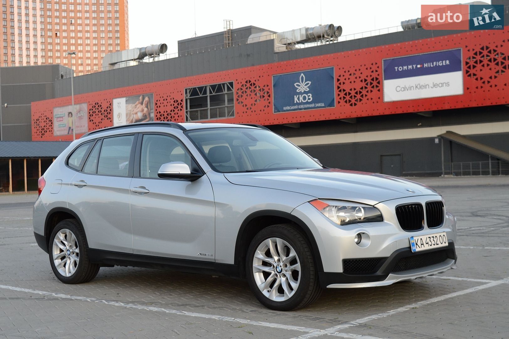 BMW X1 2015 VIN WBAVL1C52FVY33673 фото оголошення 2 з 37