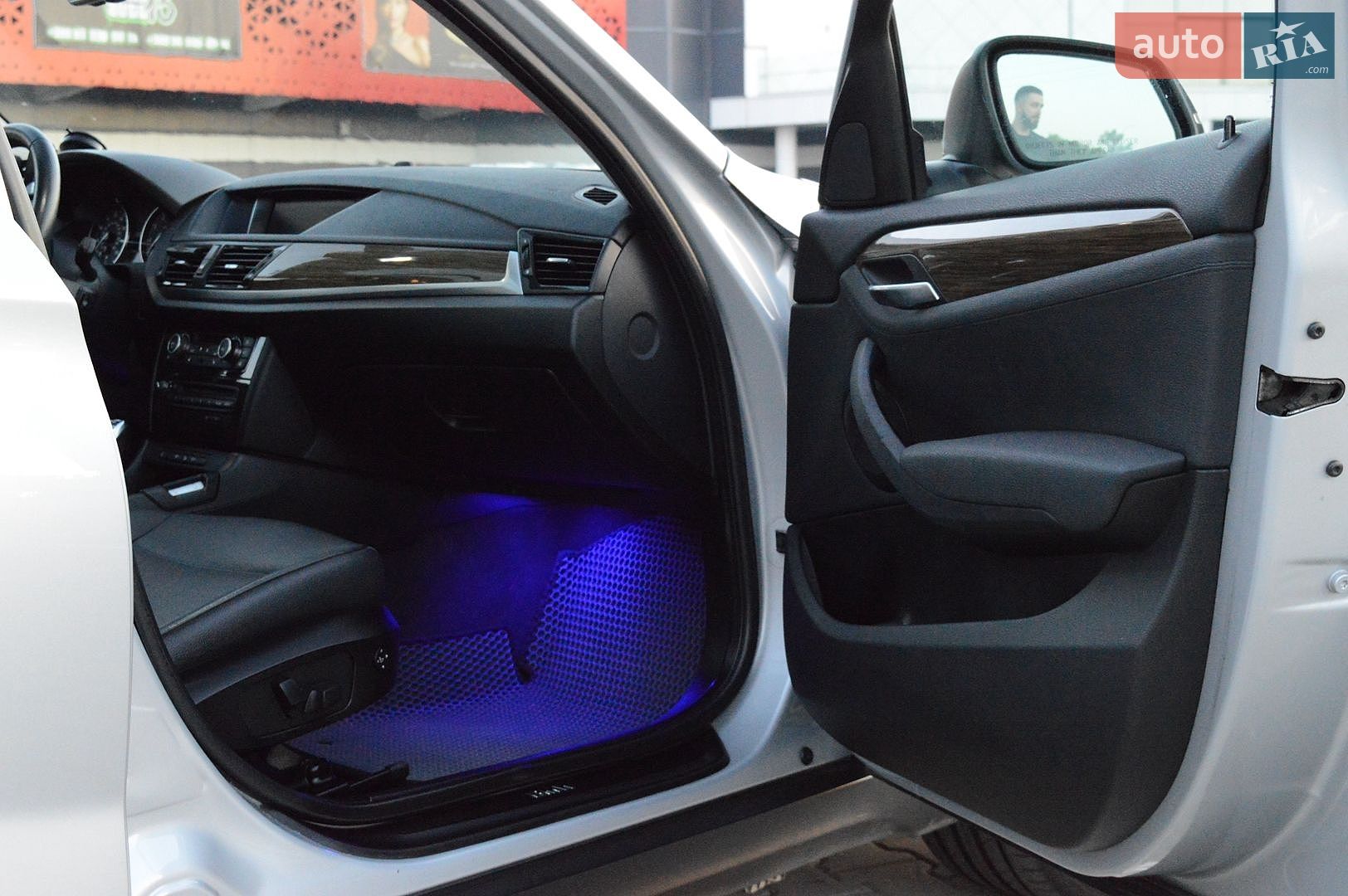 BMW X1 2015 VIN WBAVL1C52FVY33673 фото оголошення 18 з 37