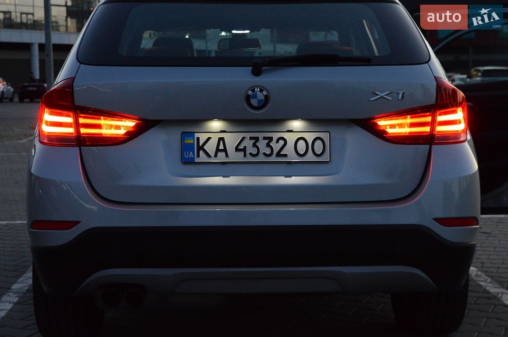 BMW X1 2015 VIN WBAVL1C52FVY33673 фото оголошення 4 з 37