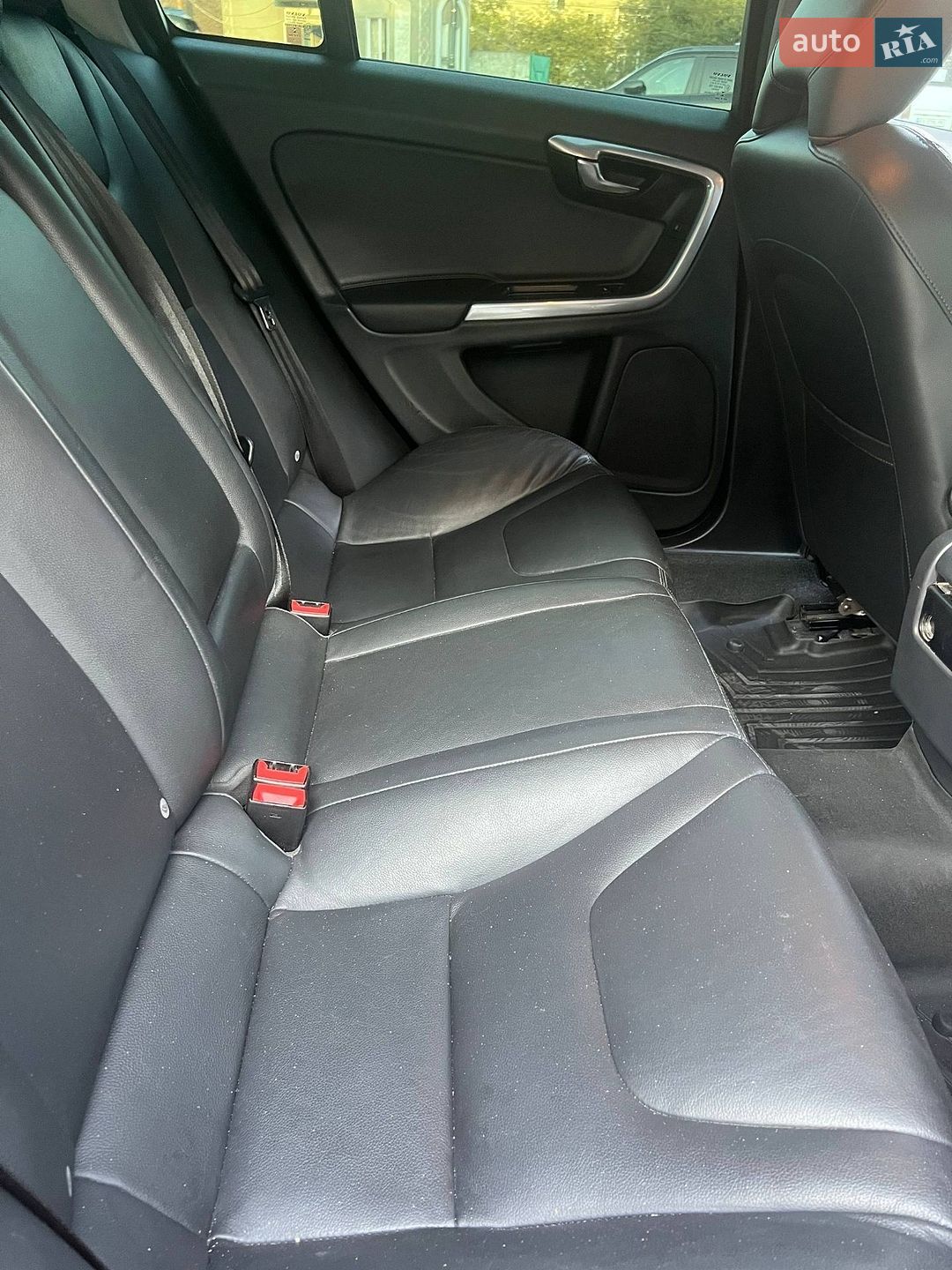 Volvo S60 2014 VIN YV1612TK3F2334837 фото оголошення 12 з 16