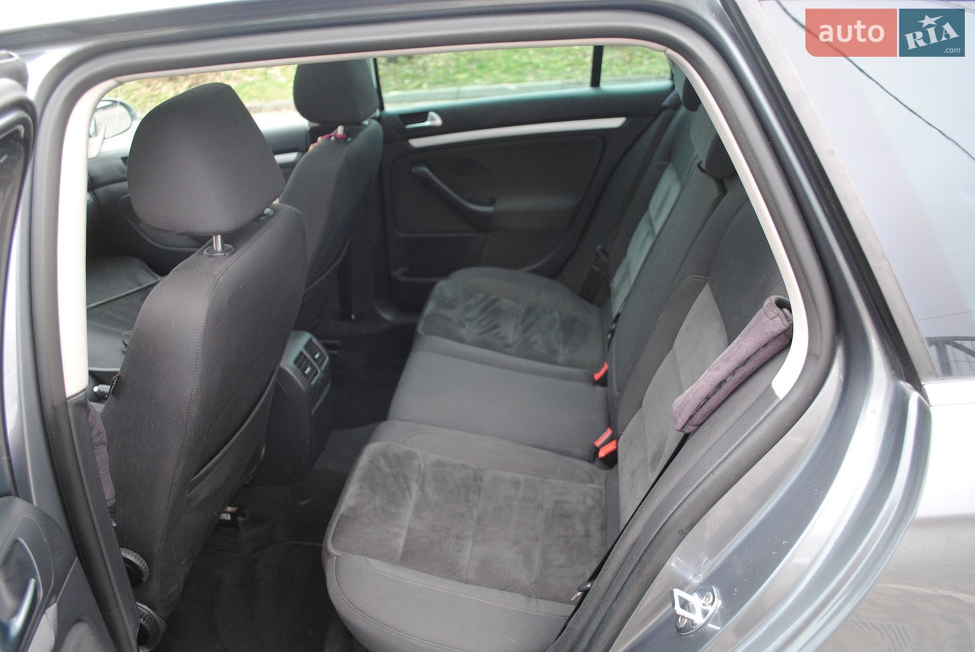 Volkswagen Golf 2011 VIN WVWZZZ1KZCM602490 фото оголошення 32 з 42