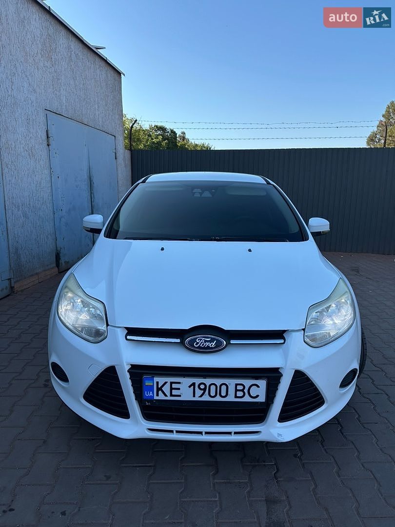 Ford Focus 2011 VIN WF0LXXGCBLBY35488 фото оголошення 2 з 14
