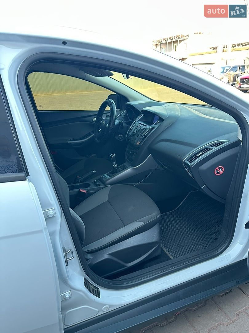 Ford Focus 2011 VIN WF0LXXGCBLBY35488 фото оголошення 12 з 14