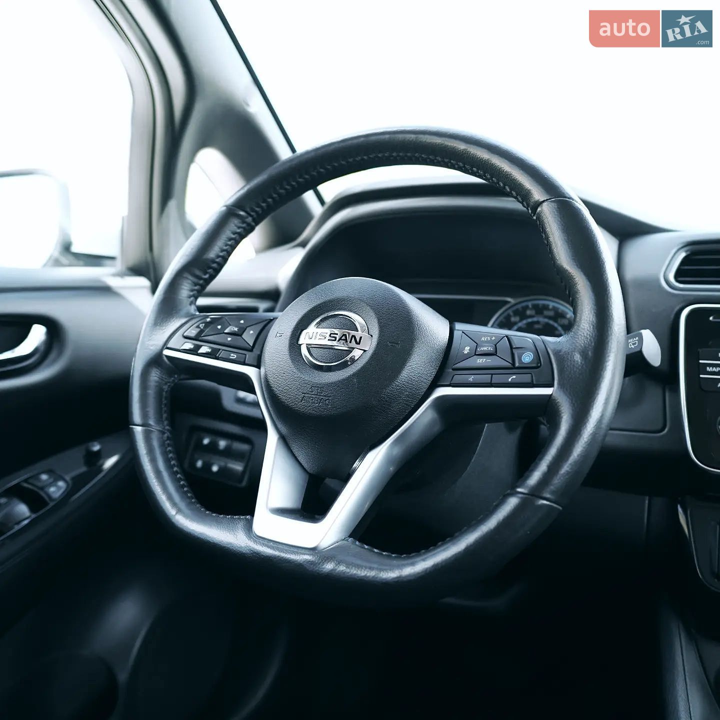 Nissan Leaf 2019 VIN 1N4AZ1CP1KC315647 фото оголошення 28 з 44