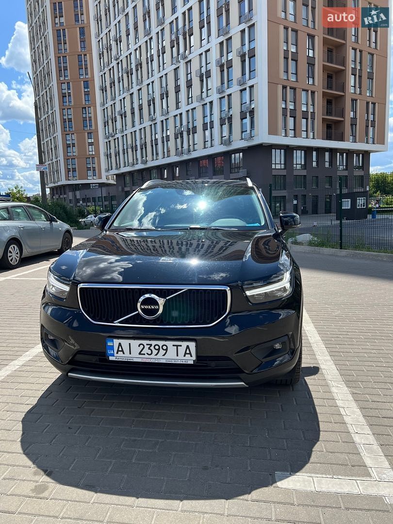 Volvo XC40 2021 VIN YV4162UK5M2570805 фото оголошення 3 з 36