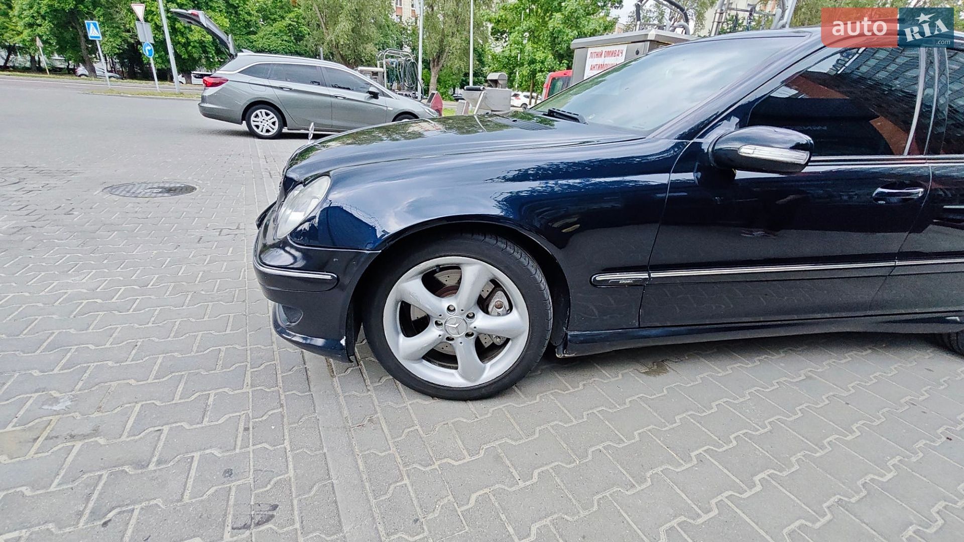 Mercedes-Benz C-Class 2005 VIN WDBRF40J25F685630 фото оголошення 13 з 16