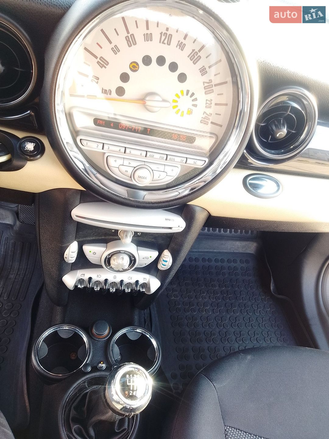 MINI Hatch 2008 VIN WMWME31030TU21869 фото оголошення 8 з 21