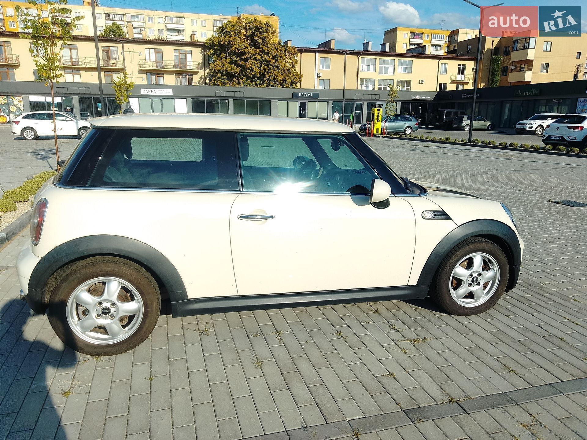 MINI Hatch 2008 VIN WMWME31030TU21869 фото оголошення 11 з 21