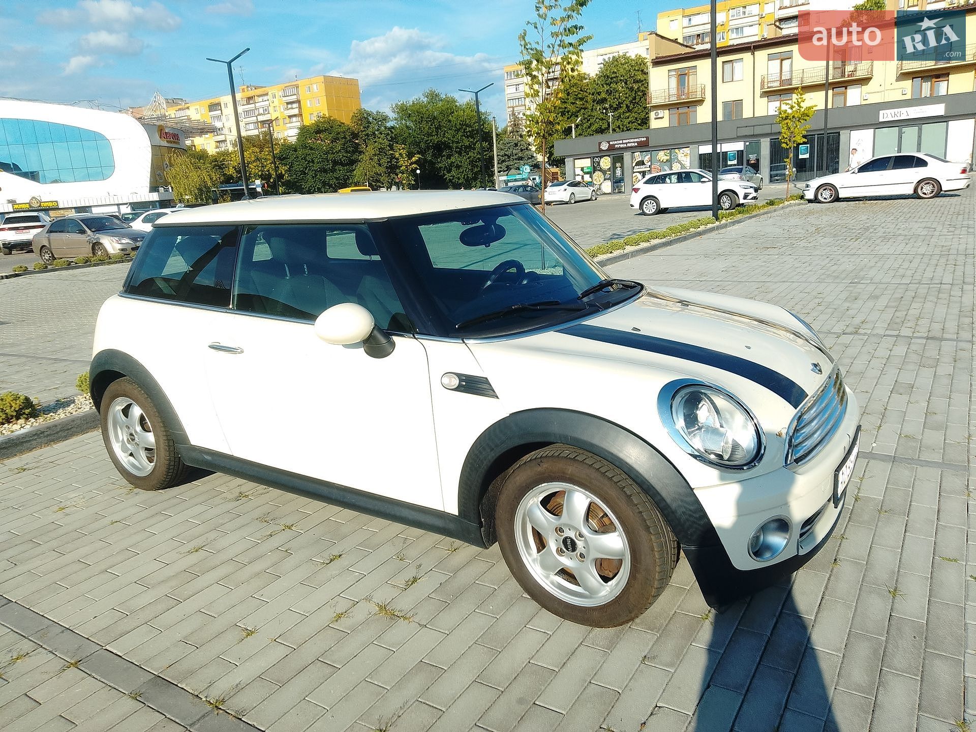 MINI Hatch 2008 VIN WMWME31030TU21869 фото оголошення 12 з 21