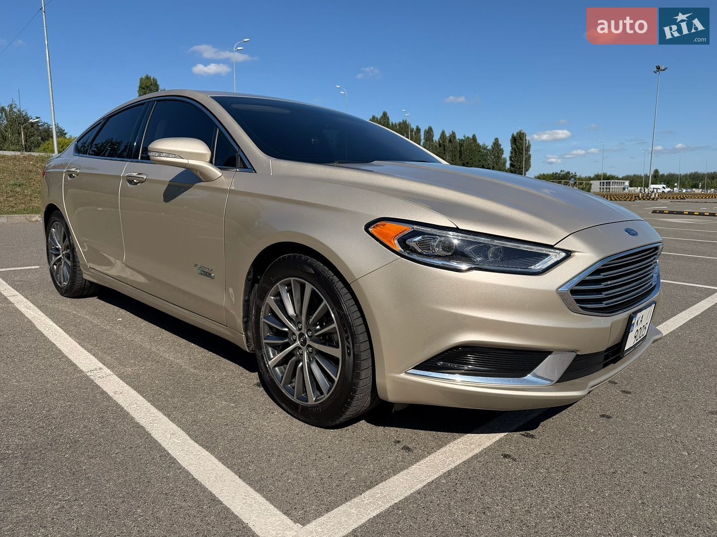 Ford Fusion 2017 VIN 3FA6P0PU0JR123576 фото оголошення 6 з 23