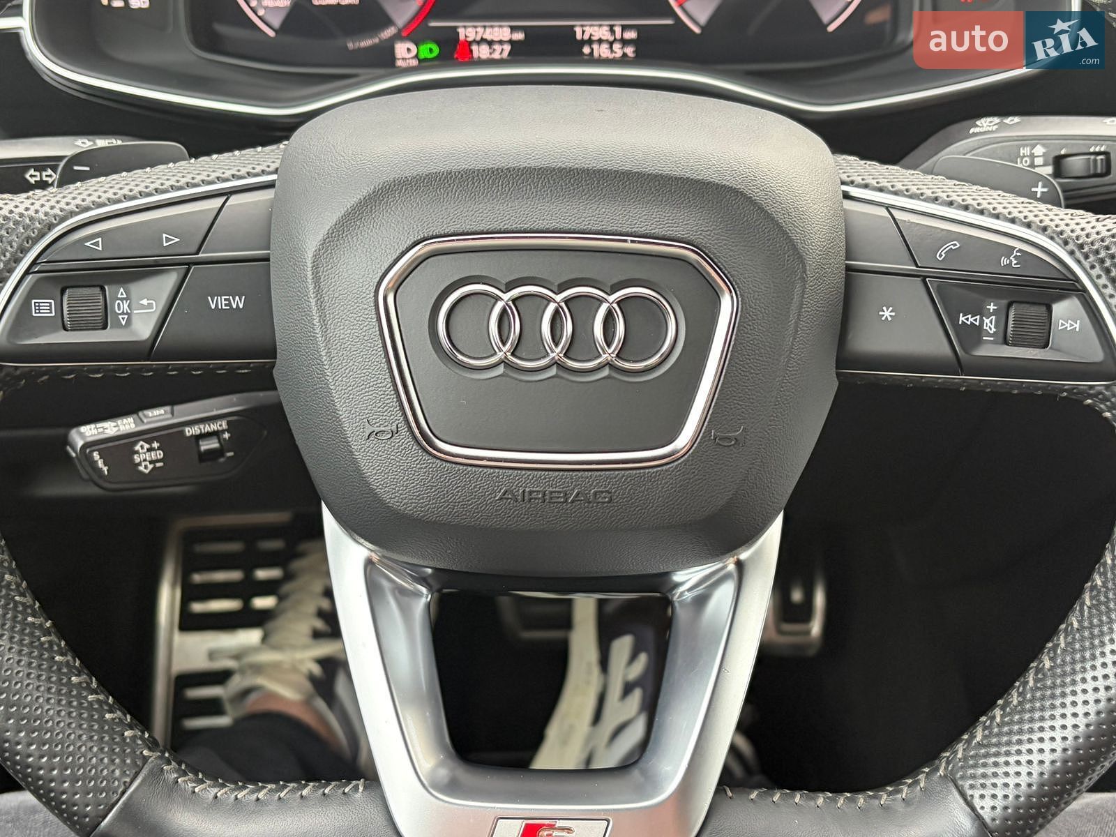 Audi Q8 2018 VIN WAUZZZF17KD017792 фото оголошення 24 з 34