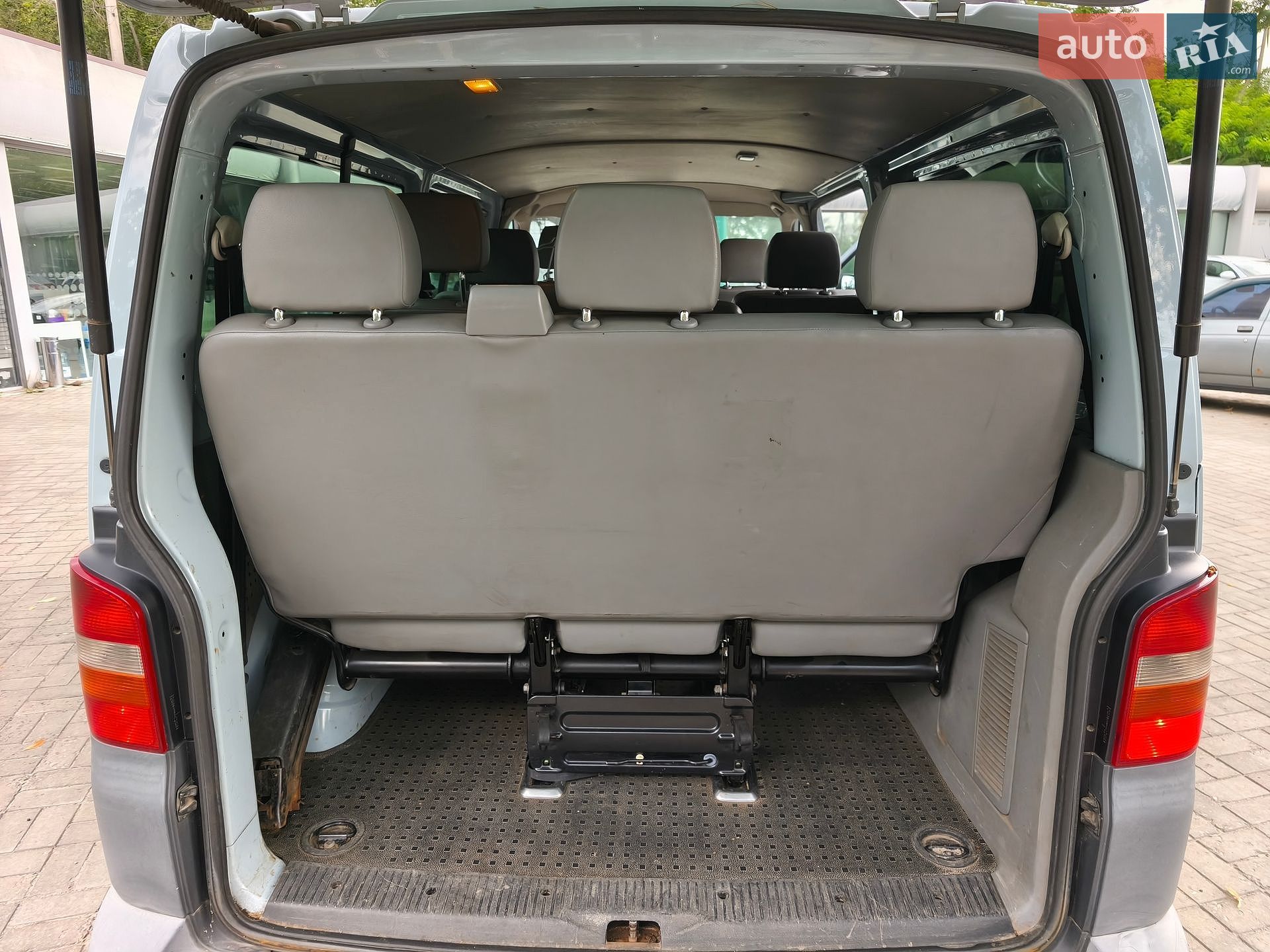 Volkswagen Transporter 2008 VIN WV2ZZZ7HZ8H154201 фото оголошення 15 з 20