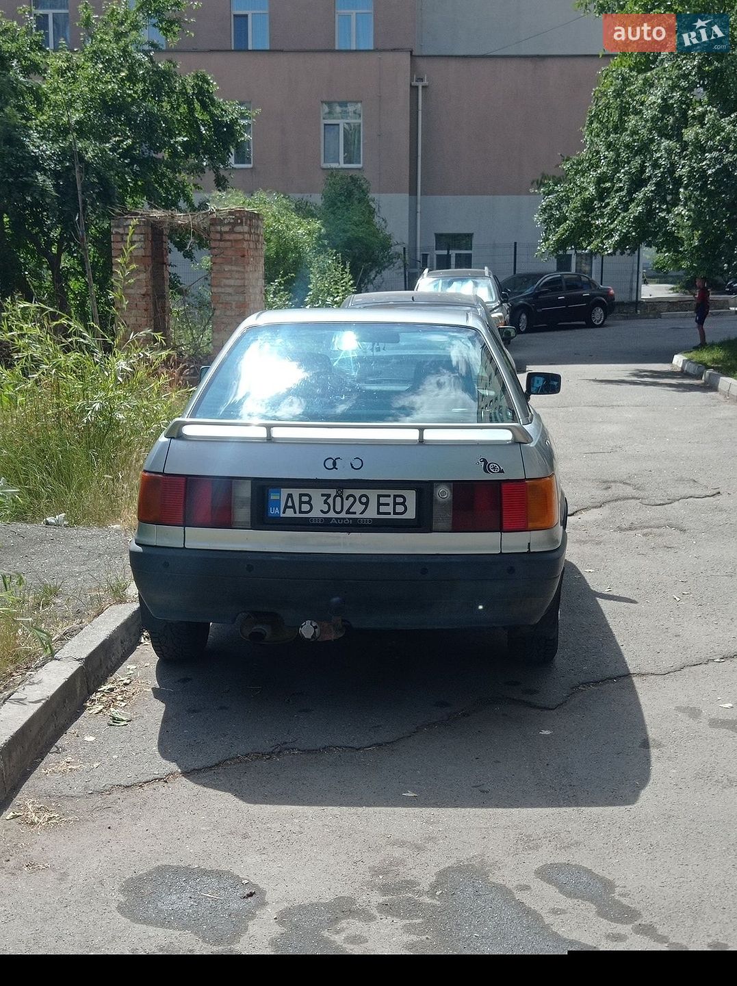 Audi 80 1987 VIN WAUZZZ89ZHA329938 фото оголошення 2 з 5