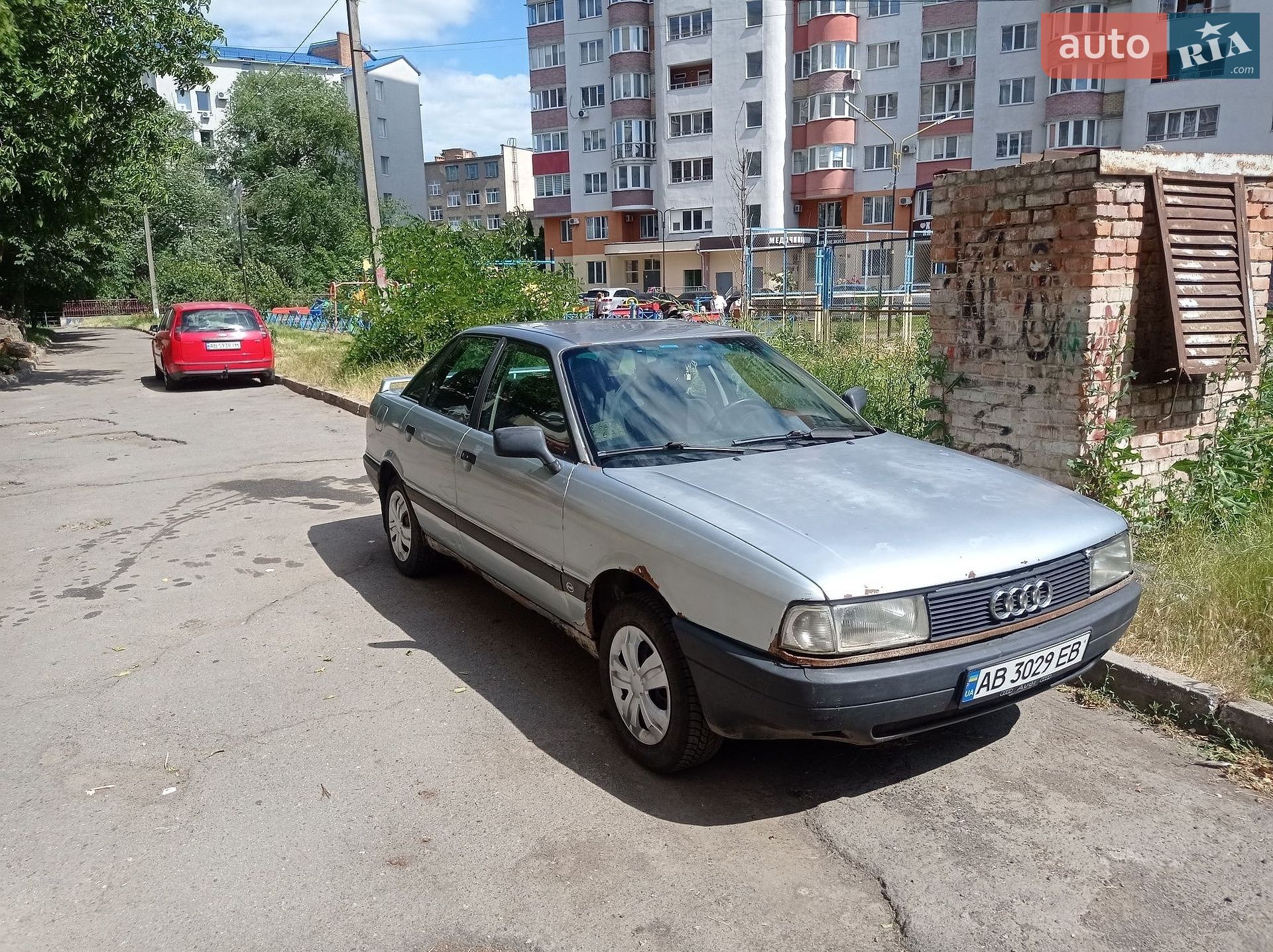 Audi 80 1987 VIN WAUZZZ89ZHA329938 фото оголошення 3 з 5
