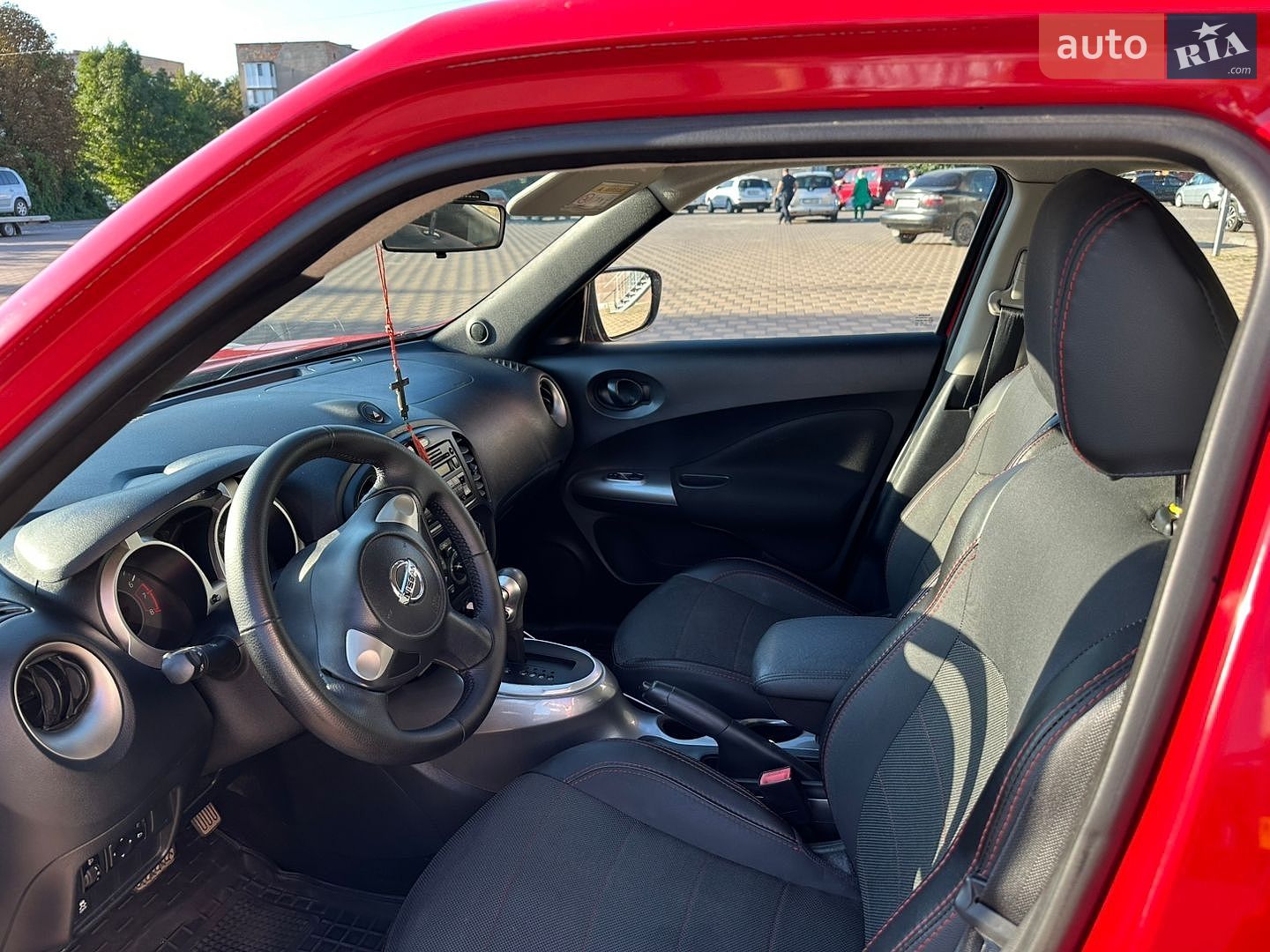 Nissan Juke 2017 VIN SJNFBAF15U7407435 фото оголошення 19 з 28