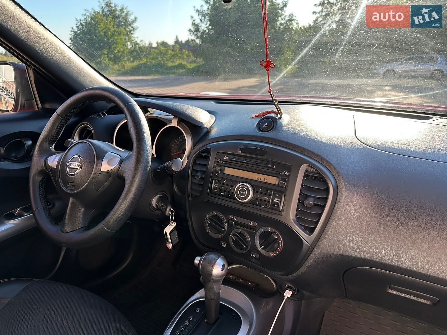 Nissan Juke 2017 VIN SJNFBAF15U7407435 фото оголошення 25 з 28