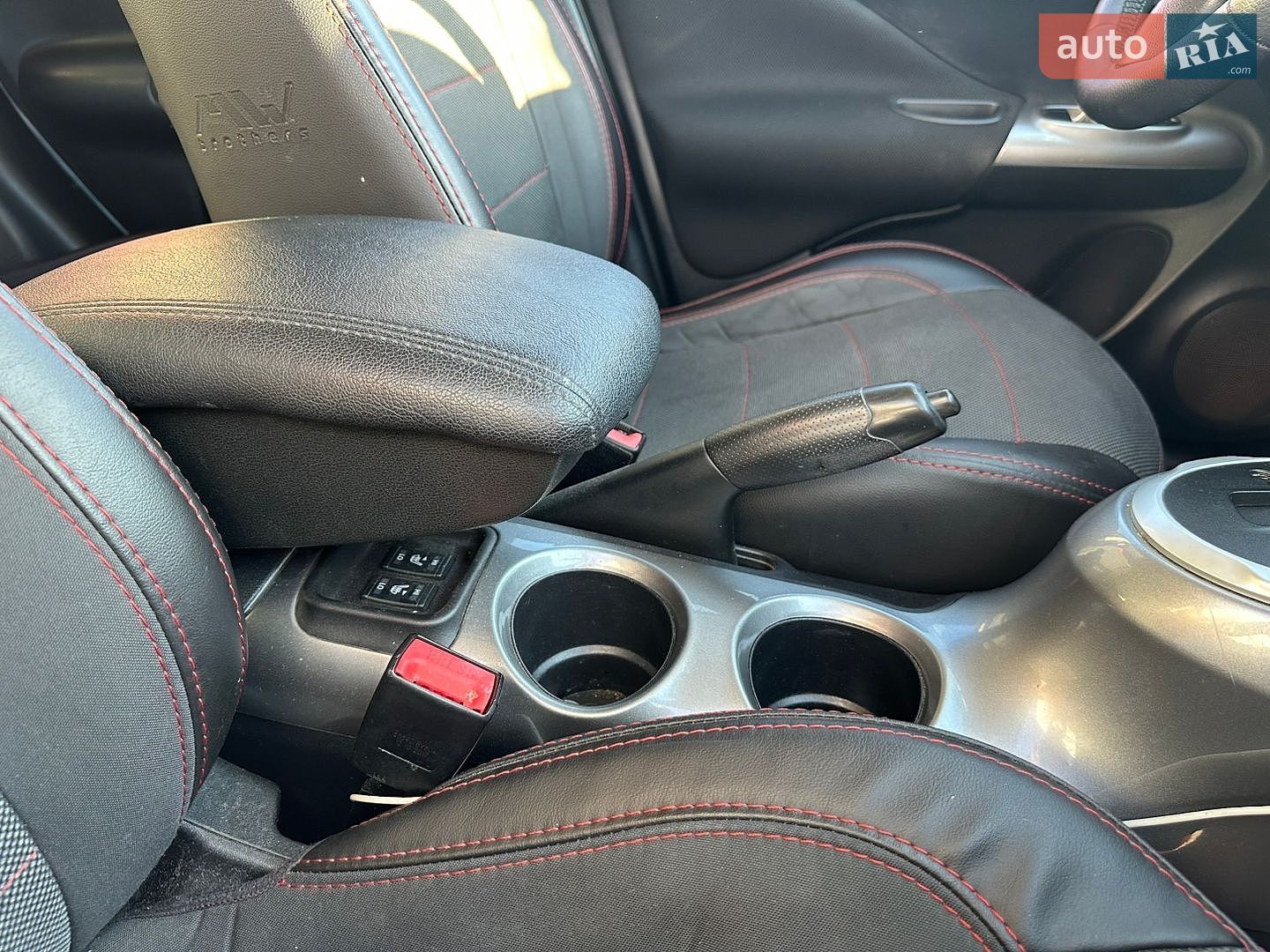 Nissan Juke 2017 VIN SJNFBAF15U7407435 фото оголошення 27 з 28