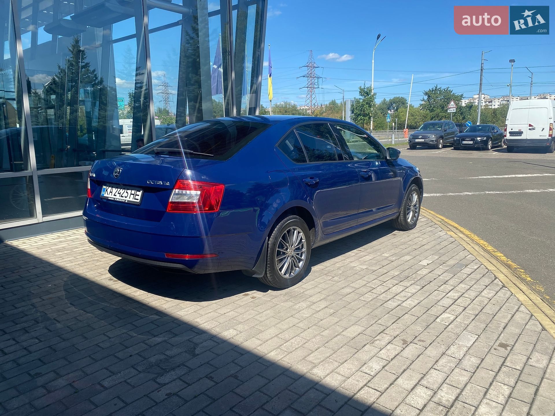 Skoda Octavia 2017 VIN TMBAC2NEXJB007135 фото оголошення 5 з 24