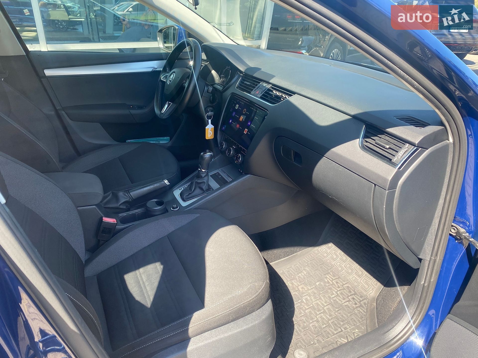 Skoda Octavia 2017 VIN TMBAC2NEXJB007135 фото оголошення 19 з 24