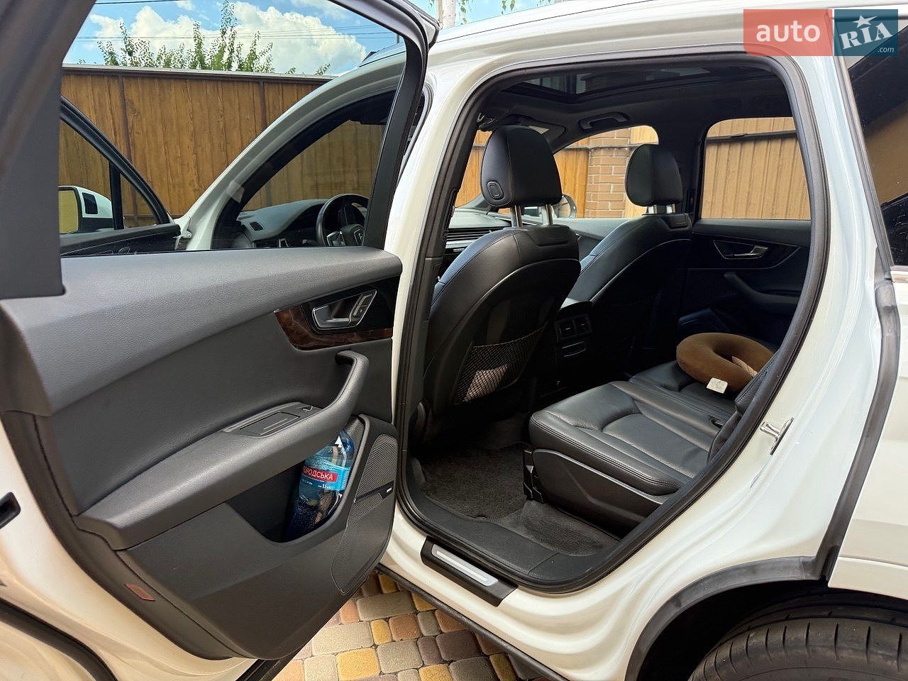 Audi Q7 2019 VIN WA1LABF72KD034604 фото оголошення 9 з 19