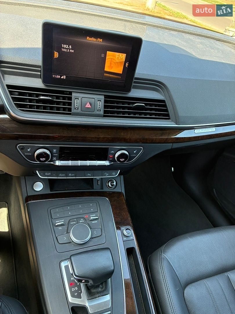 Audi Q5 2020 VIN WA1ANAFYXL2059794 фото оголошення 8 з 9
