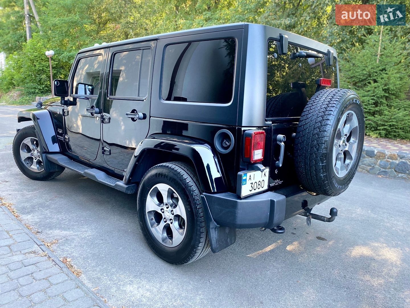 Jeep Wrangler 2017 VIN 1C4BJWEG5HL622005 фото оголошення 5 з 12