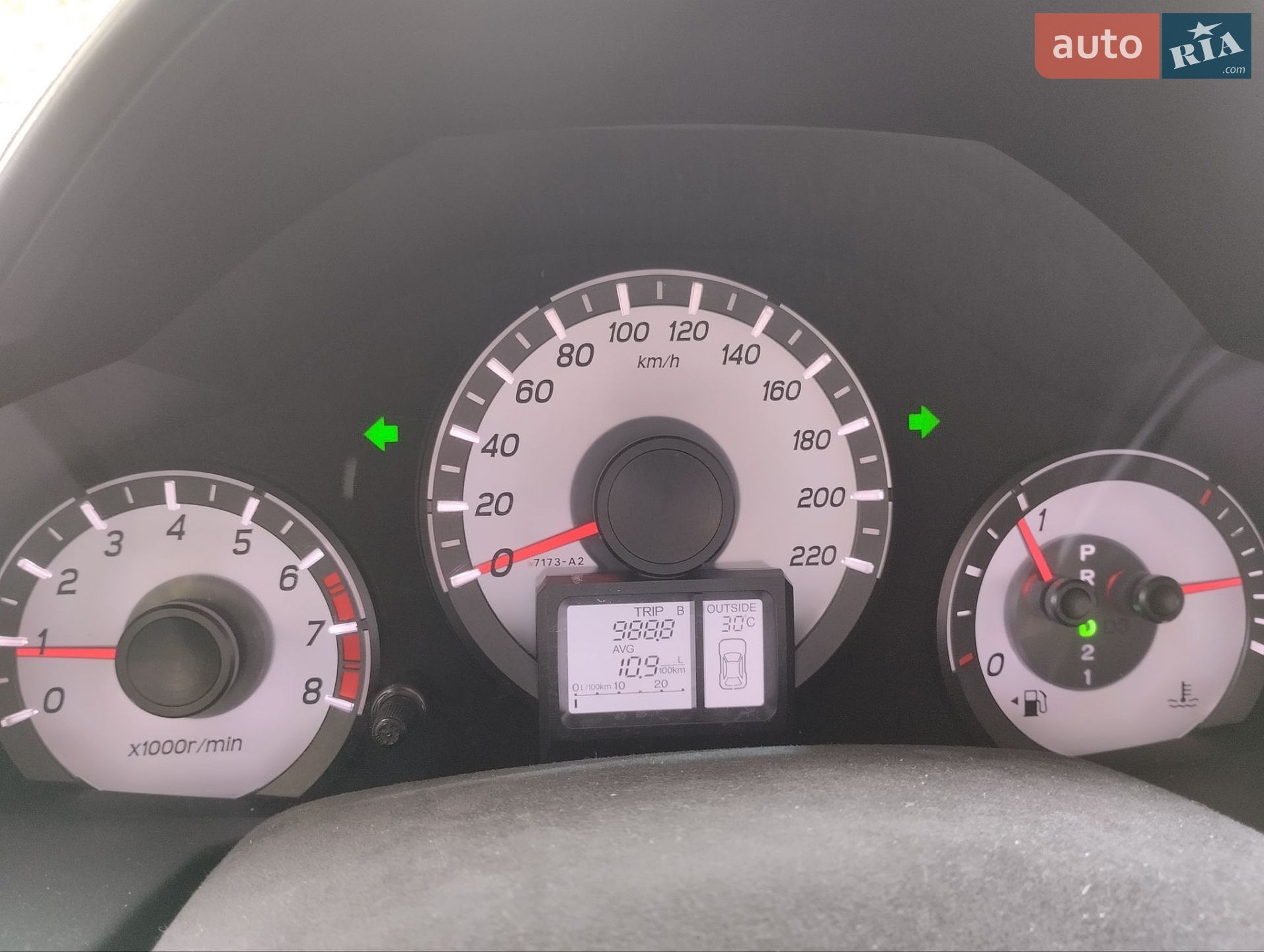 Honda Pilot 2011 VIN 5KBYF4840CB401144 фото оголошення 31 з 32