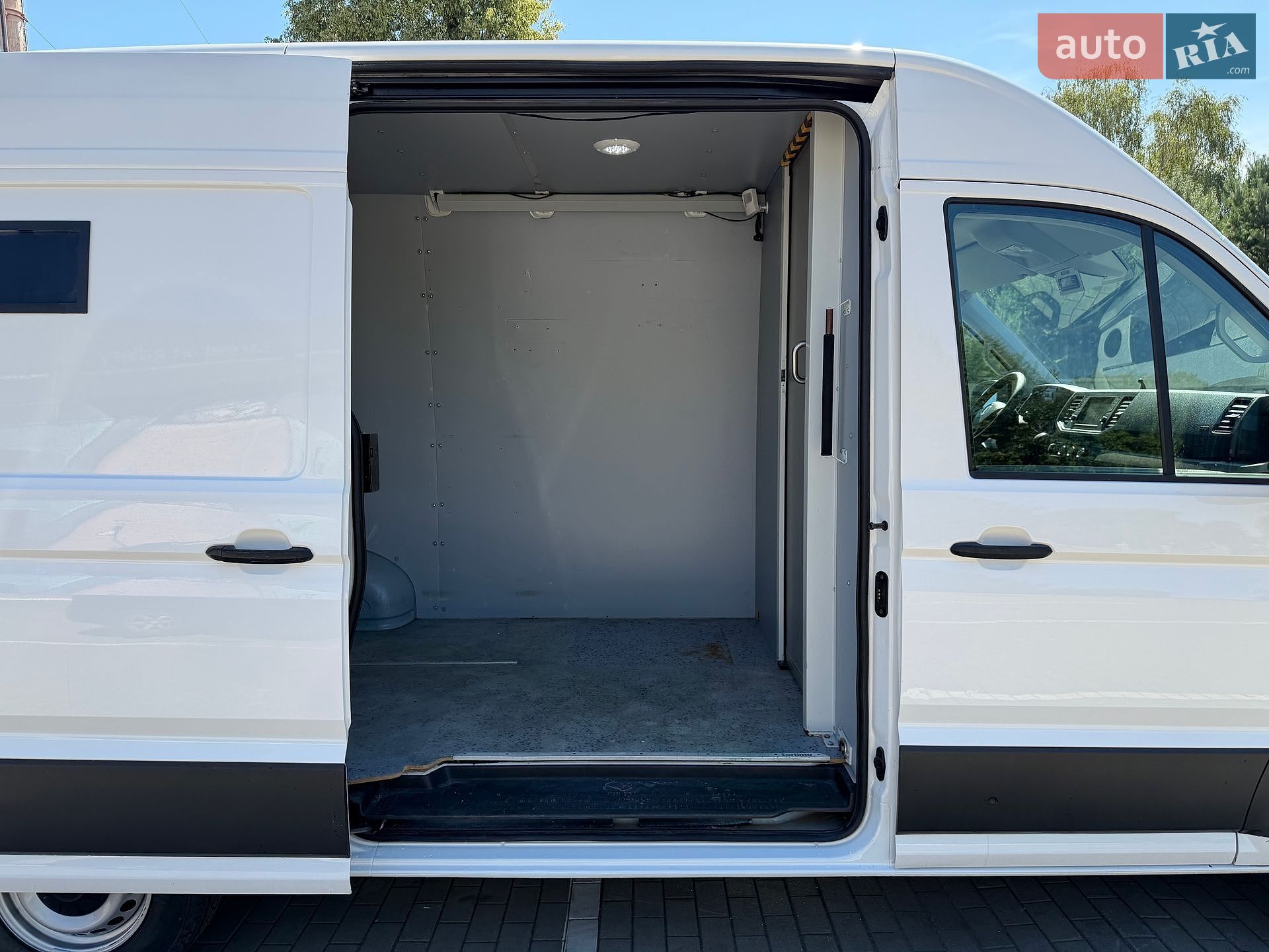 Volkswagen Crafter 2019 VIN WV1ZZZSYZK9053741 фото оголошення 15 з 34