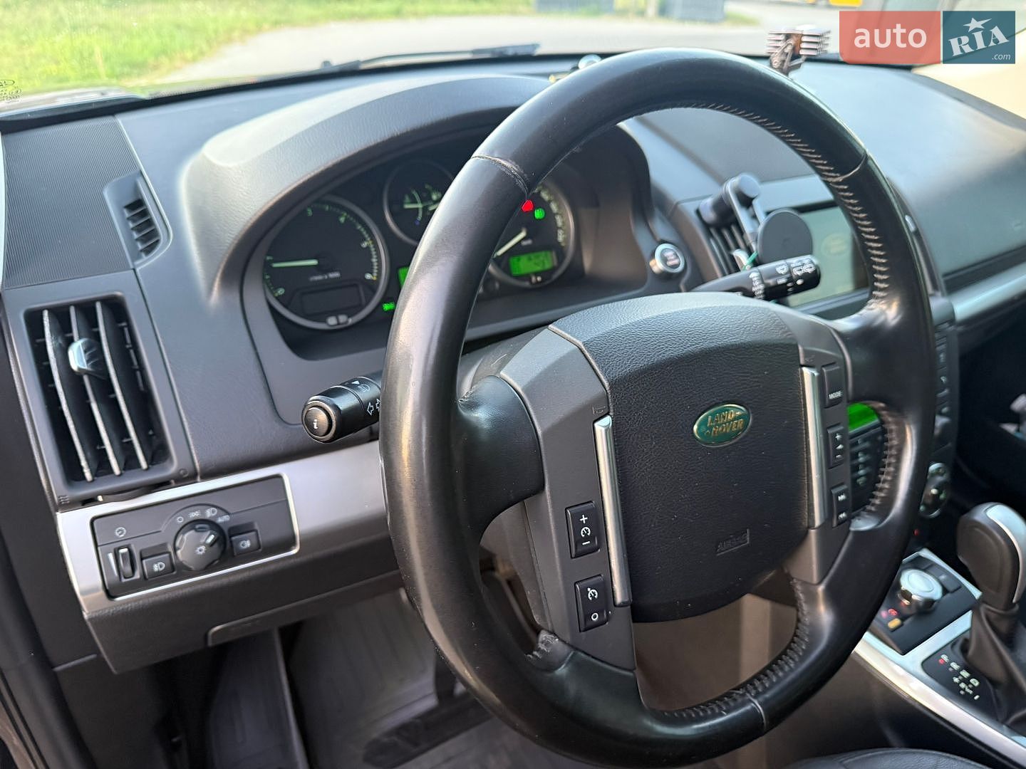 Land Rover Freelander 2009 VIN SALFA2BC3AH158404 фото оголошення 18 з 33