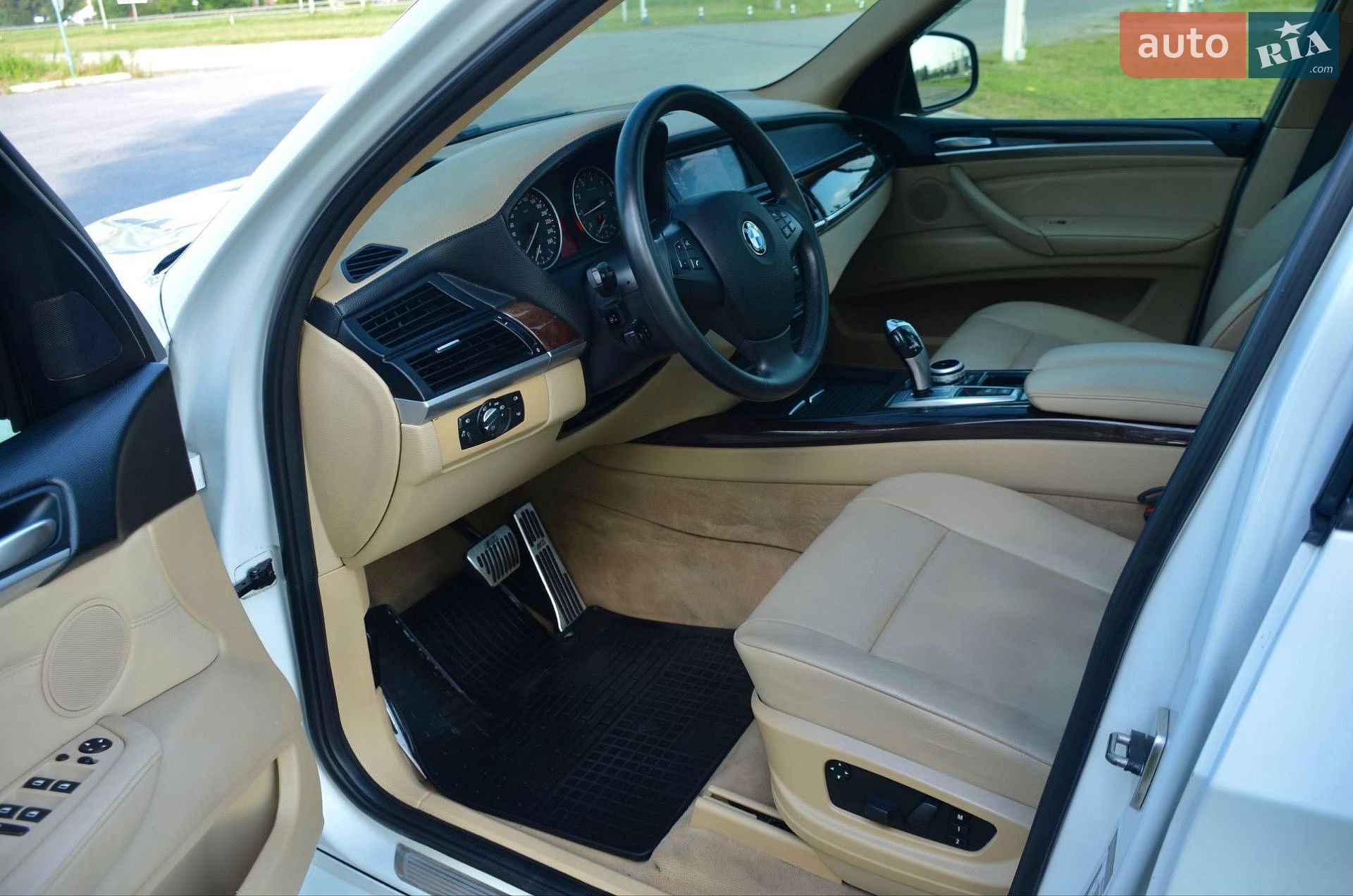BMW X5 2012 VIN WBAZV41040L929019 фото оголошення 6 з 11