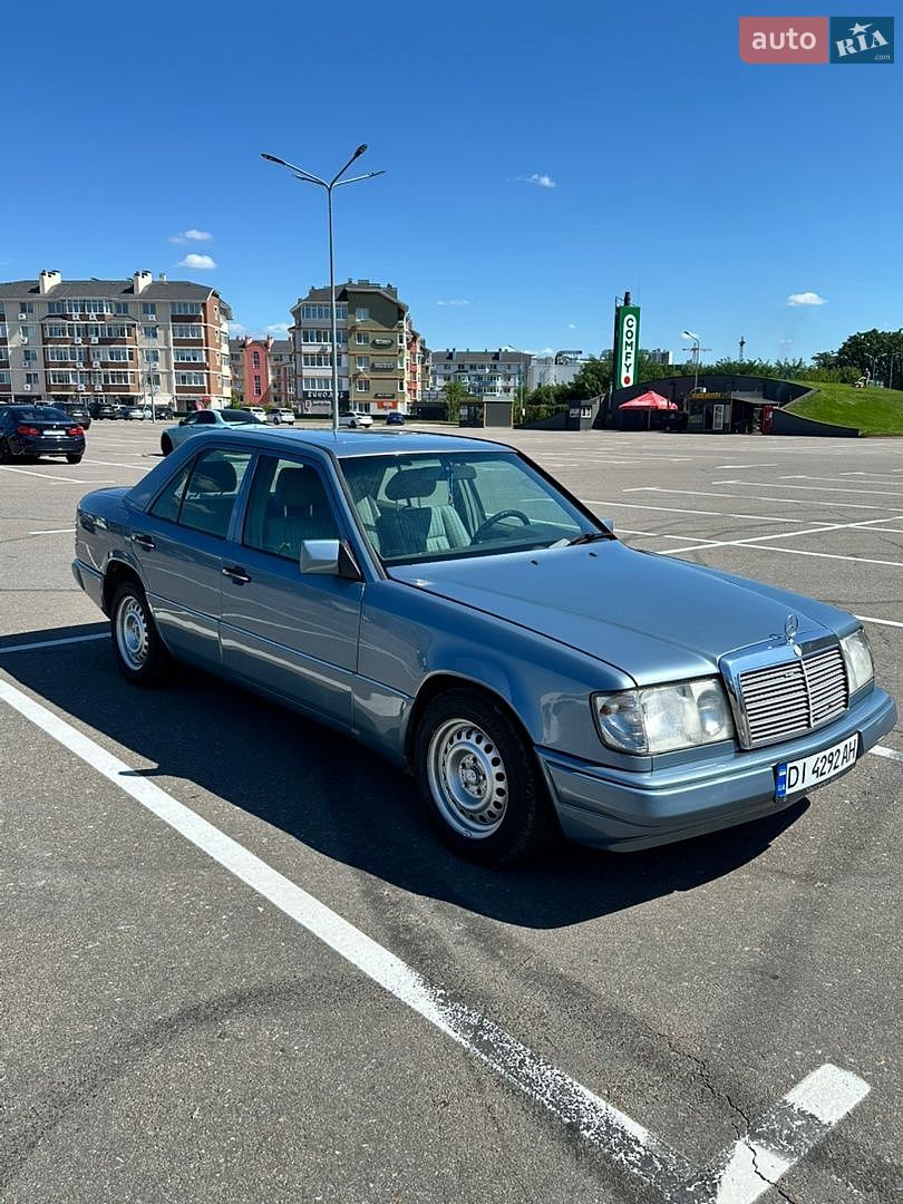 Mercedes-Benz E-Class 1993 VIN WDB1240221B926225 фото оголошення 2 з 31