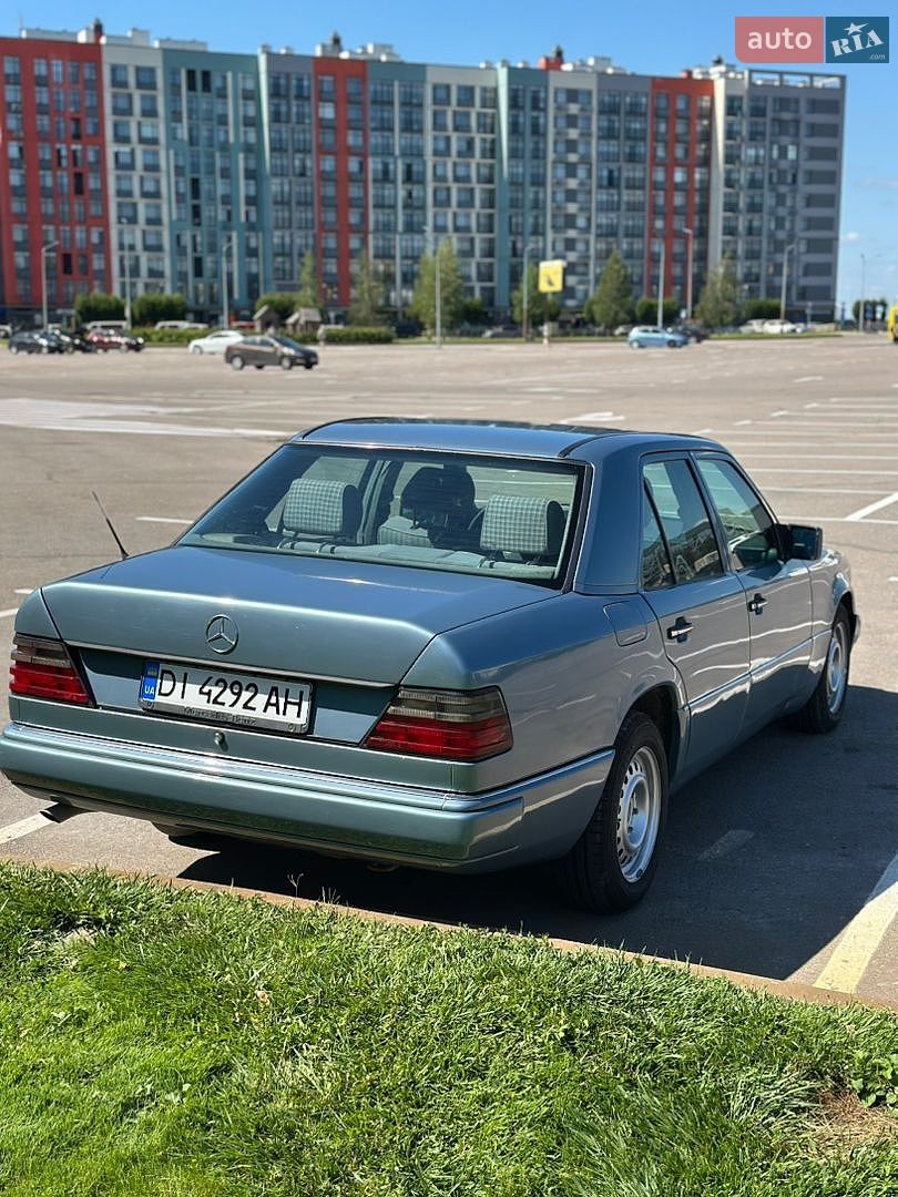 Mercedes-Benz E-Class 1993 VIN WDB1240221B926225 фото оголошення 6 з 31